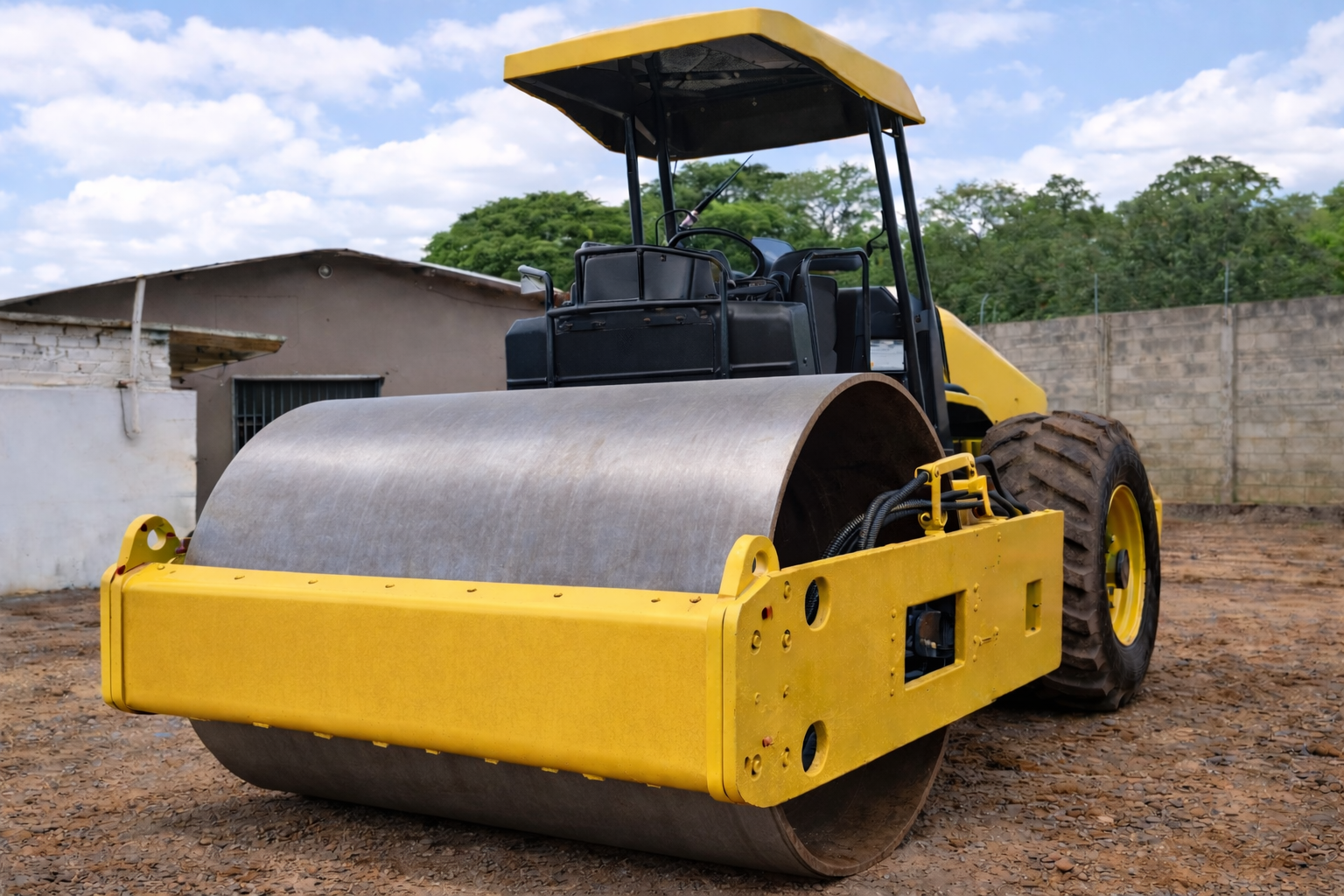 Rolo Compactador Liso